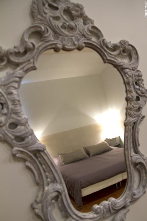 La Rivayne Bed and Breakfast Lourmarin Rum bild